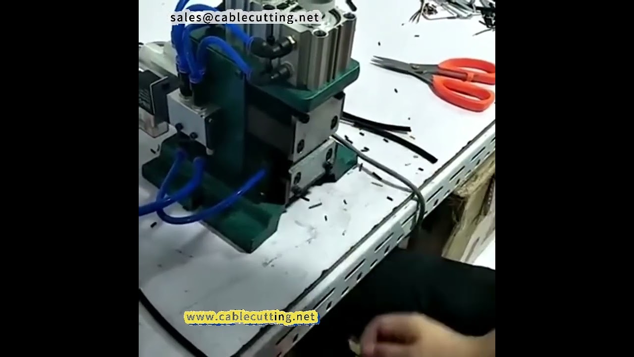 Machine à dénuder pneumatique 3F - Dénudeuse de câbles et fils d'âme