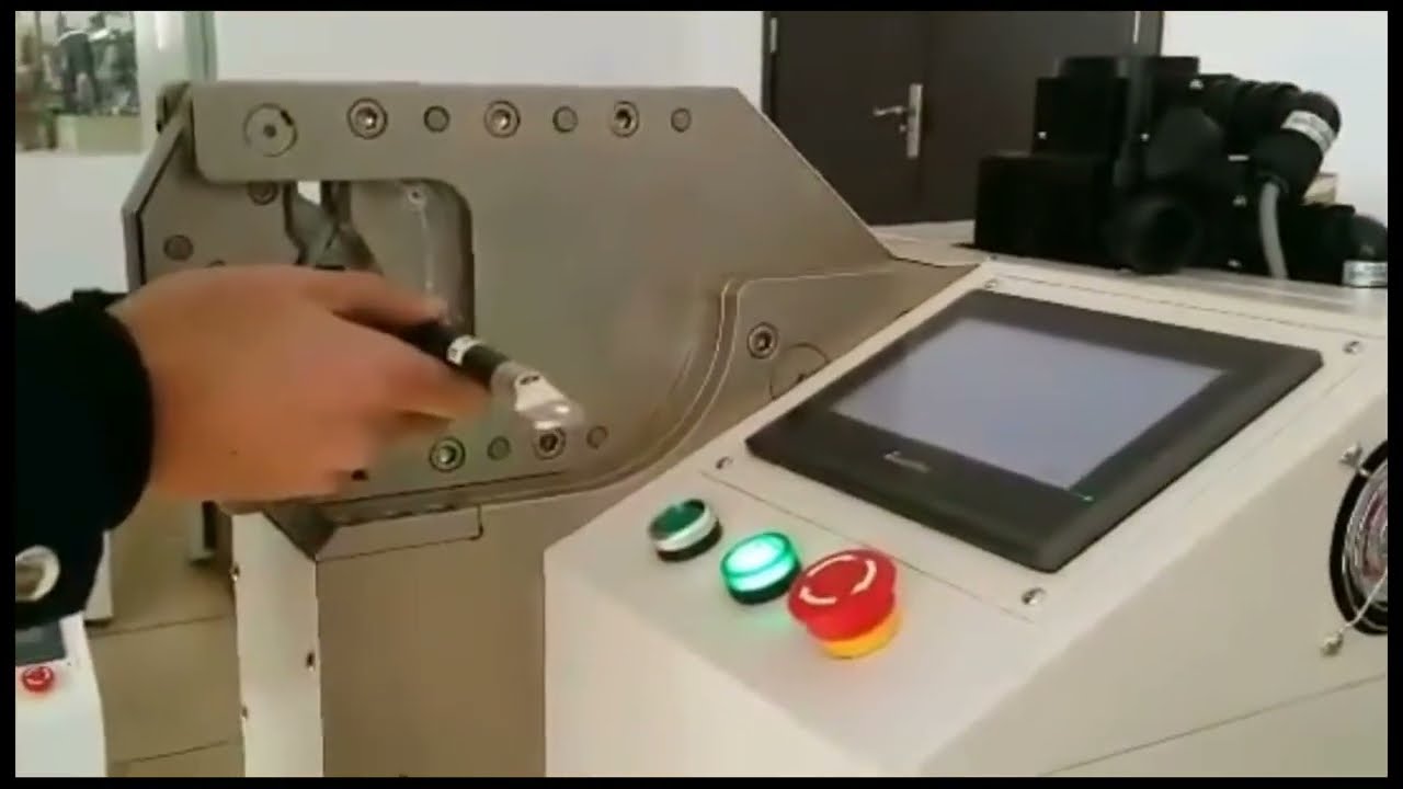 Machine de sertissage hexagonale 20T/120mm à servomoteur pour fils carrés - Matrice automatique