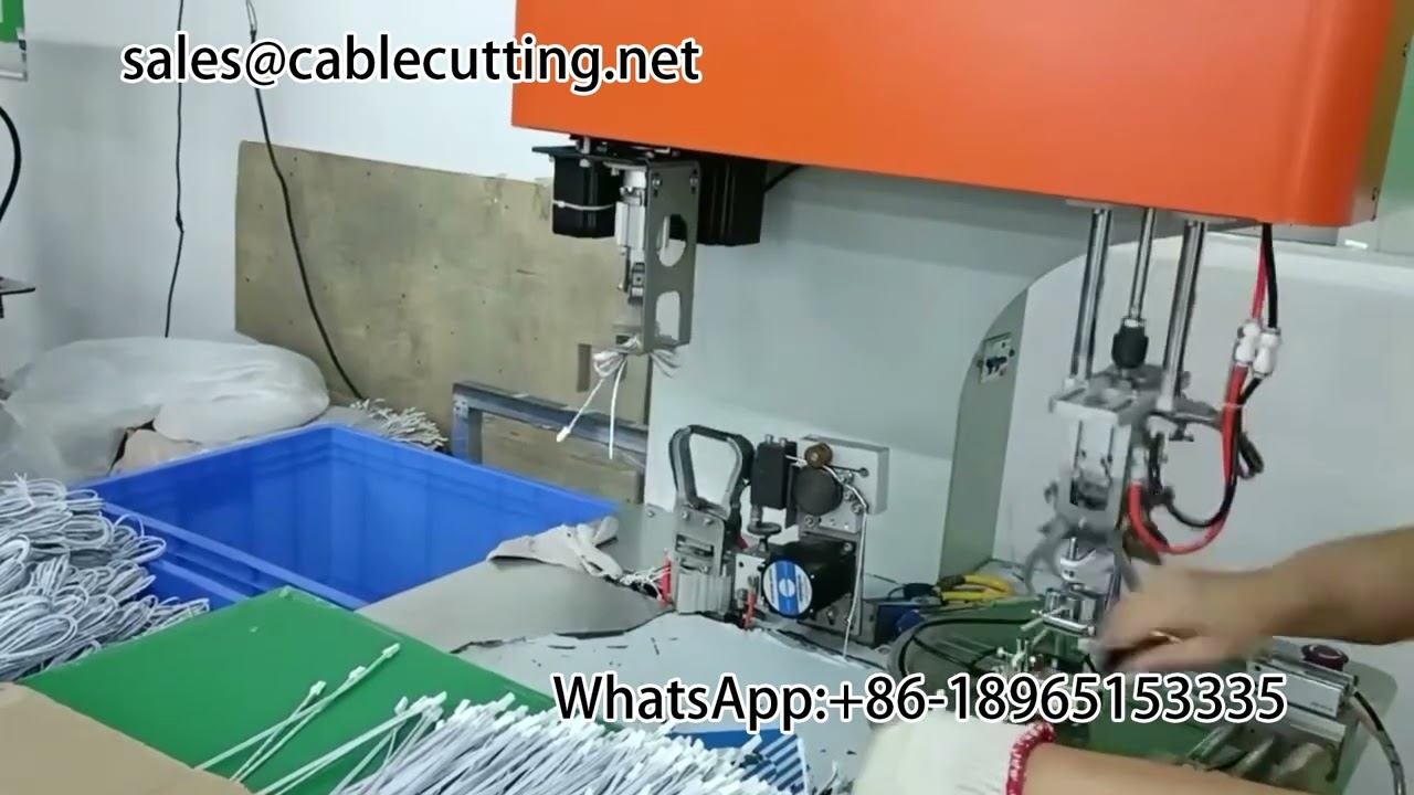 Machine d'enroulement et de ligature de fils - Équipement pour faisceaux de câbles