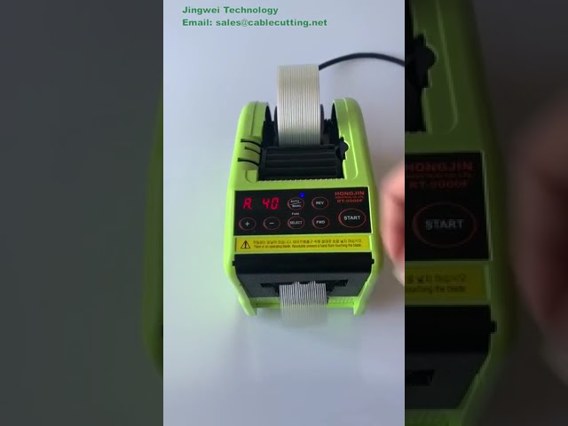 Distributeur automatique de ruban adhésif industriel avec pliage intégré