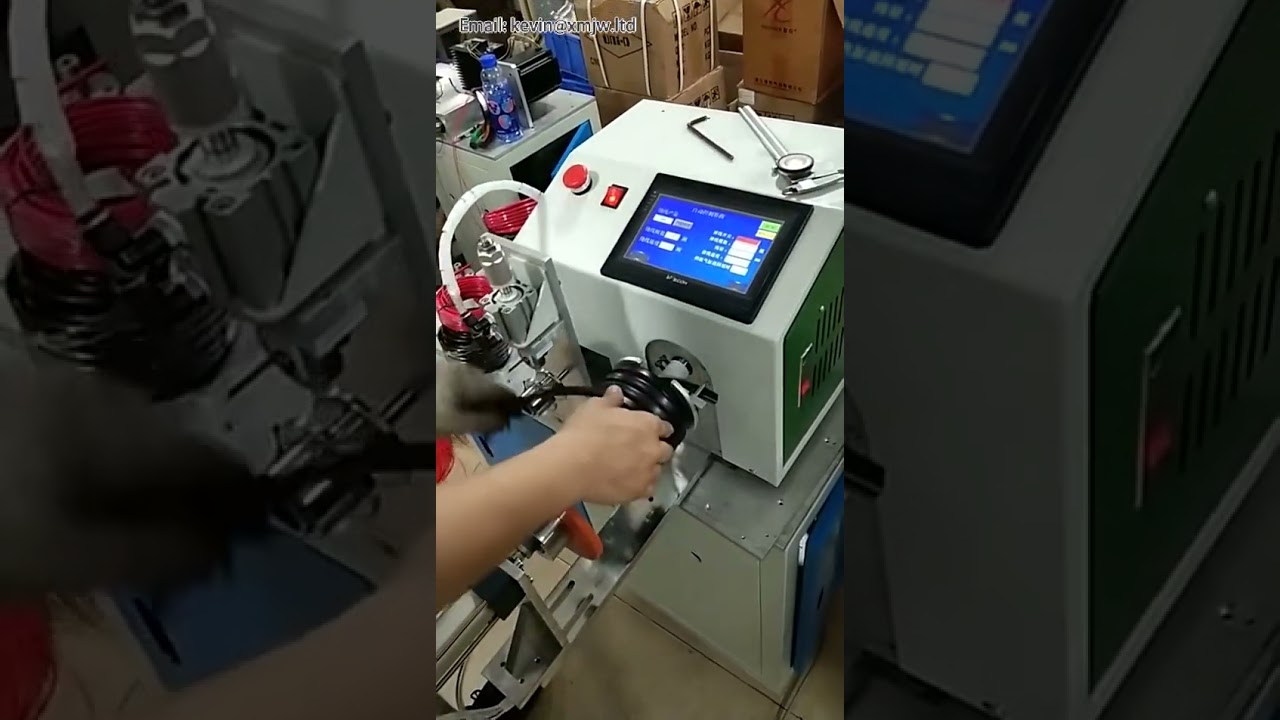Machine automatique d'enroulement et de ligature pour faisceaux de câbles – version écran tactile et boutons