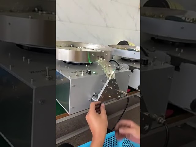 Machine électrique automatique d'assemblage d'écrous – Serrage, montage et poinçonnage de précision