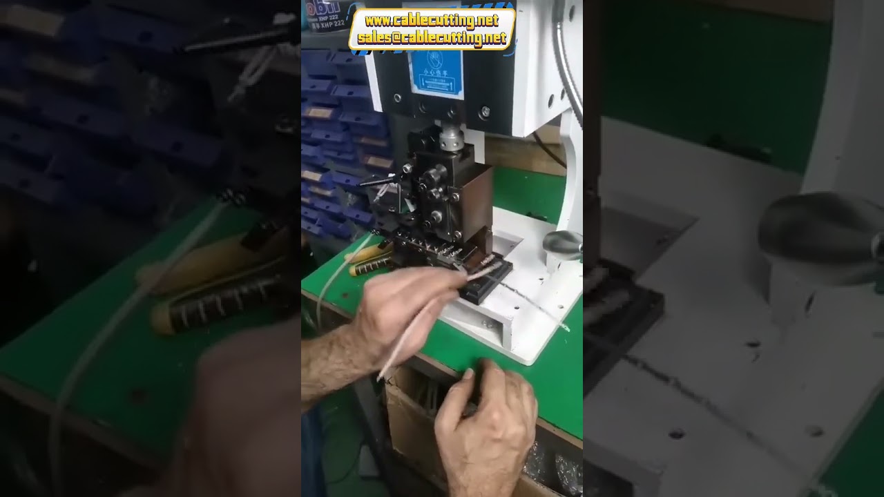 Moule OTP à alimentation latérale pour applicateur de terminal à double sertissage – Machine à fil HS 400