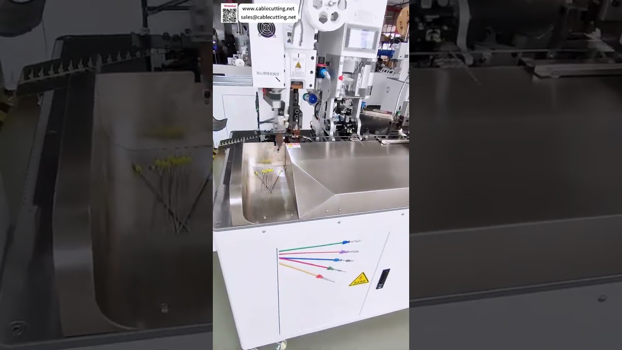 Machine d'étamage de longs fils et insertion de joint d'étanchéité | Usine de faisceaux de câbles auto