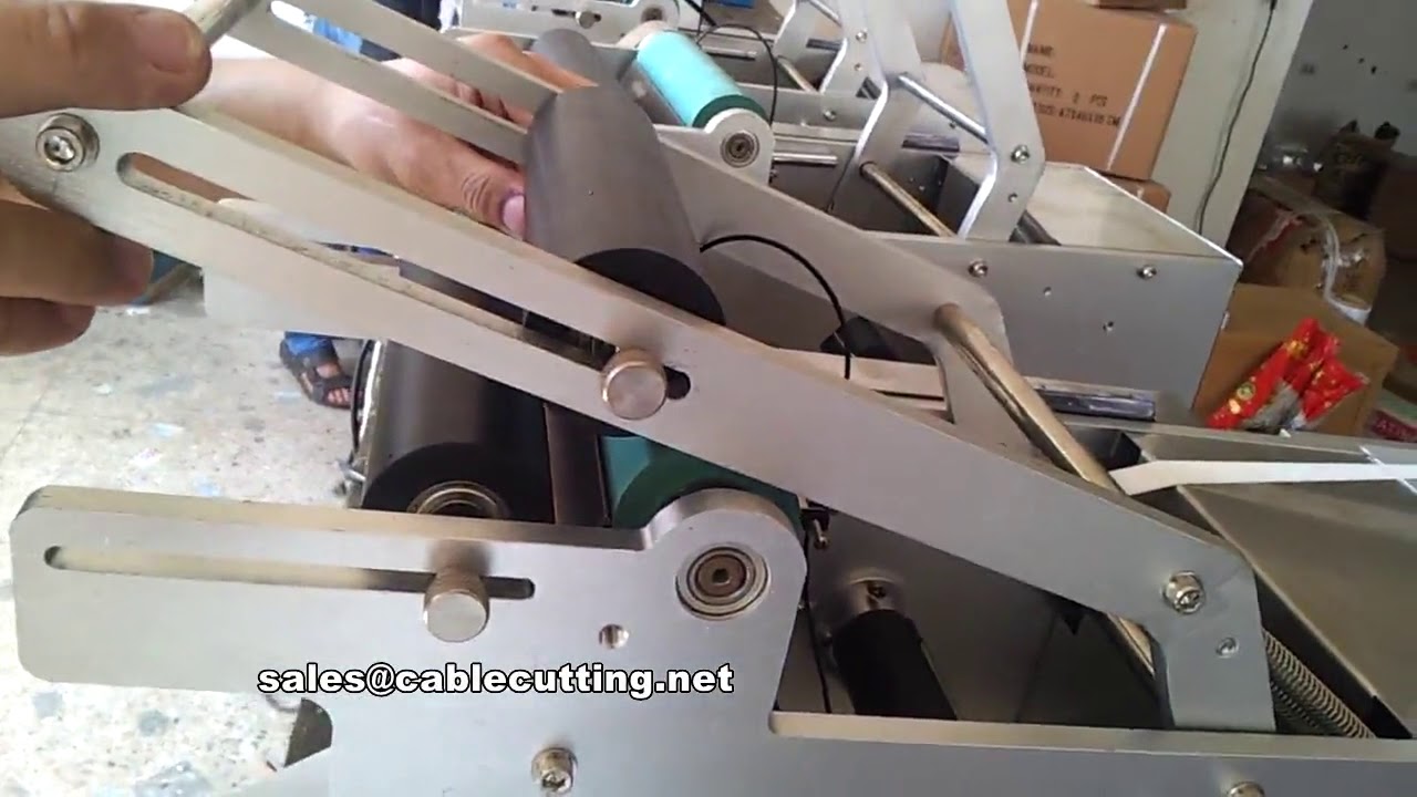 Machine d'étiquetage pour petites bouteilles en plastique | Étiqueteuse automatique