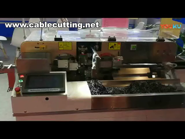Machines à dénuder les câbles : dénudeuse automatique, coupe et étamage