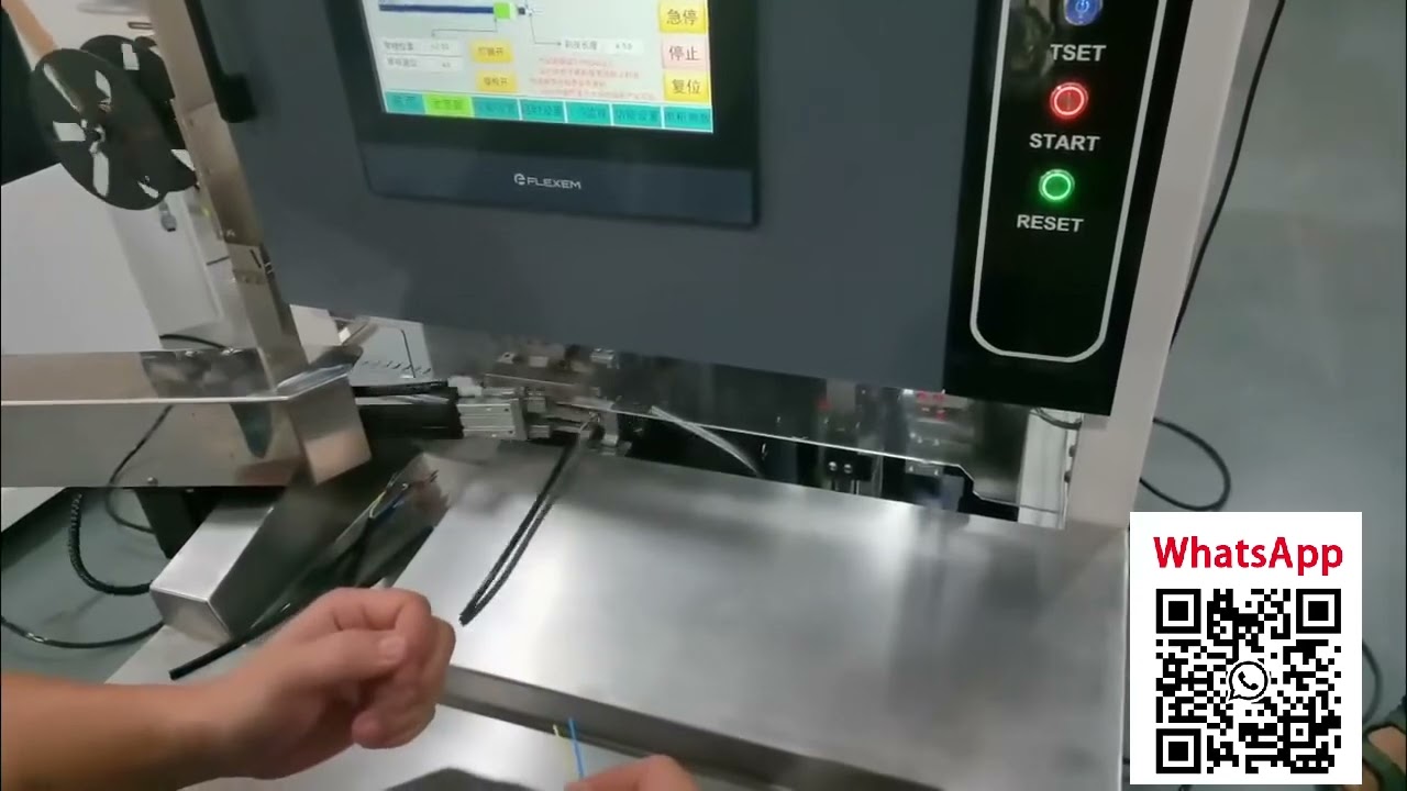 Machine d'insertion et de sertissage de joint d'étanchéité pour câbles blindés