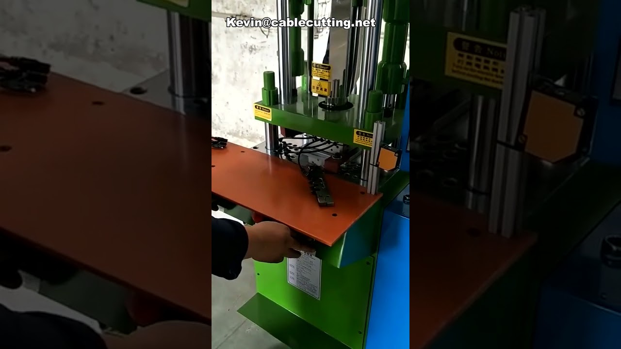 Brand New 55-Ton Plastic Spoon Fork Knife Making Machine, Cutlery Molding Machine