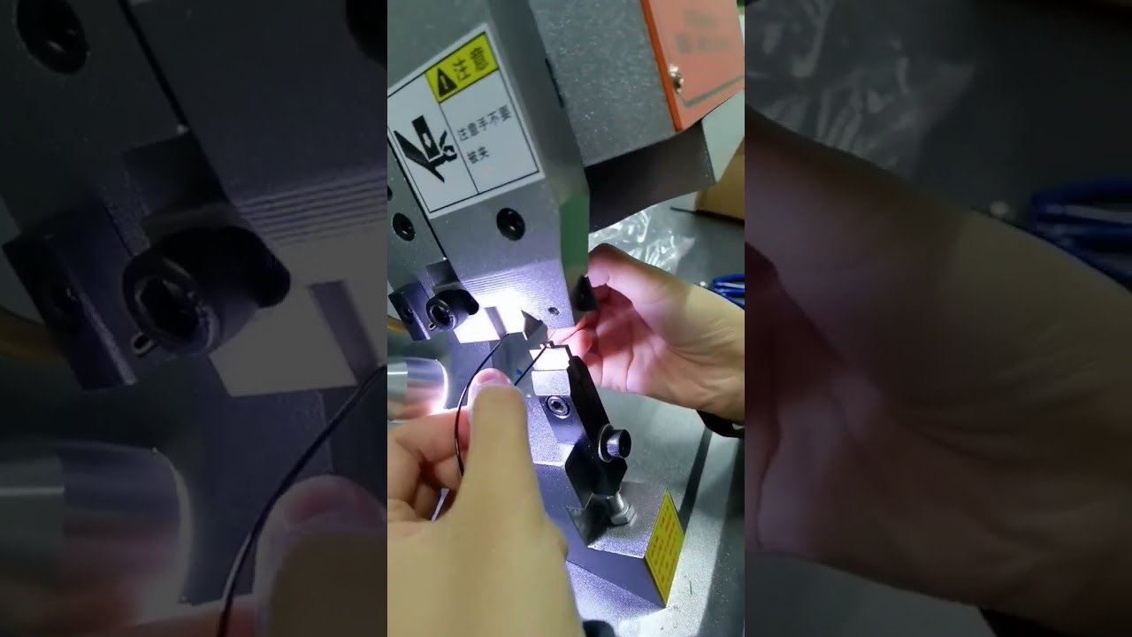 Fonction de la machine à sertir les ceintures de cuivre | Équipement industriel #machine #dénudeuse #usine #outillage