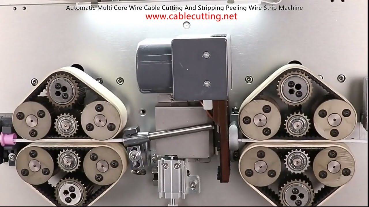 Machine automatique de coupe et dénudage de câbles multiconducteurs – Haute précision et vitesse