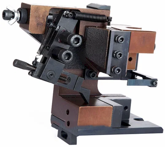 Moule de Sertissage pour Cosses JST