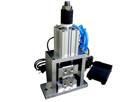 Machine Verticale de Découpe de Feuille d Aluminium WPM-901